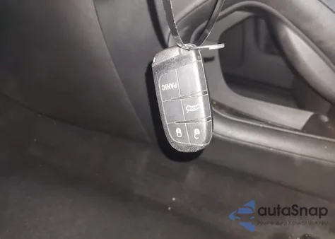 2015 Chrysler 200 Limited from USA, damaged, VIN 1C3CCCAB7FN595712